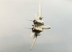 F-14 トムキャット　TOMCAT