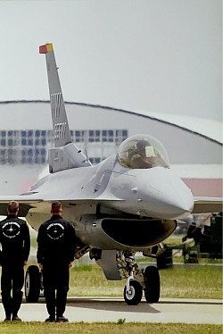 F-16 PACAFデモ