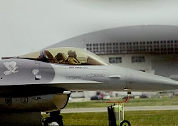 F-16 PACAFデモ