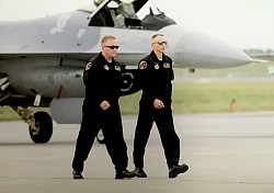 F-16 PACAF DEMO TEAM