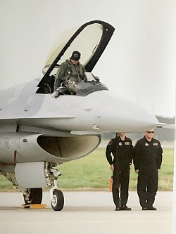 F-16 PACAF DEMO TEAM